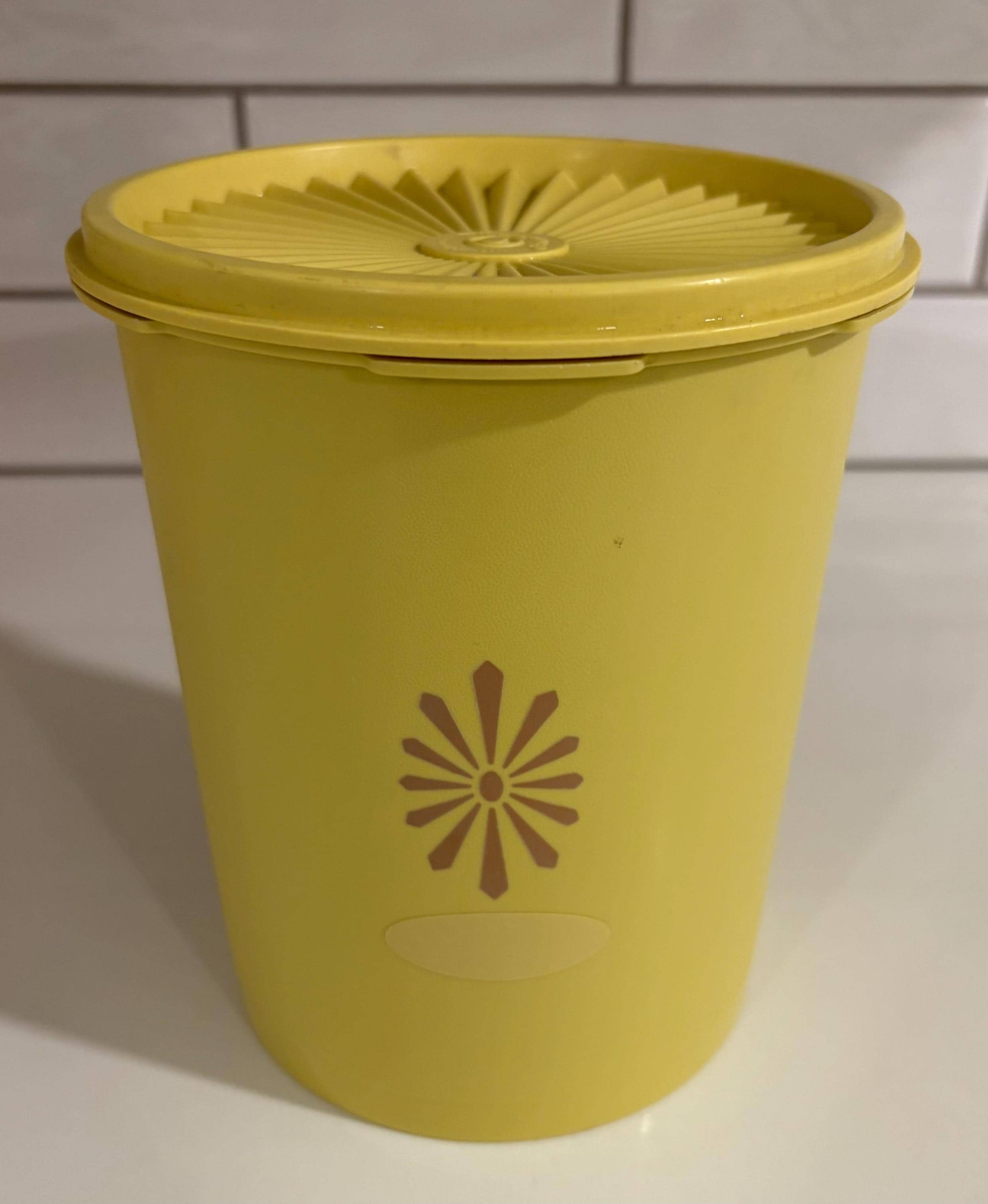 Tupperware canister - Etsy 日本