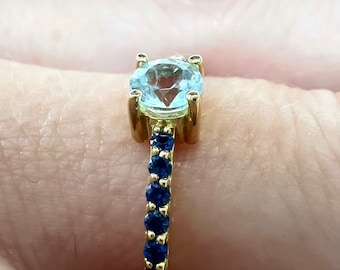18K Yellow Gold, AQUAMARINE and TOPAZ RING