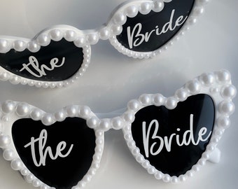 Heart-shaped sunglasses I JGA sunglasses personalized I Sunglasses with printed initials I Heart HGA sunglasses I Bride sunglasses