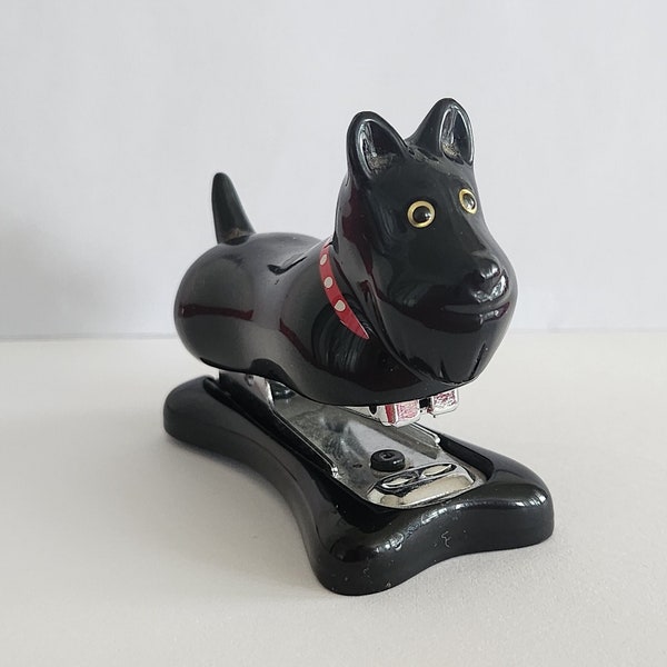 Small Scottish Terrier Stapler - Vintage, Decorative, Glossy and Detailed