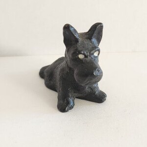 Vintage small Scottish Terrier Figurine