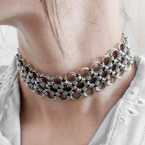 Chainmail choker necklace | Adjustable | Stainless steel | Silver-colored | Handmade