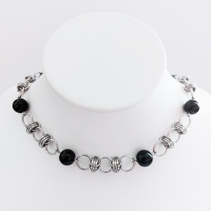 Chainmail choker necklace with natural stone pearls | Adjustable | Stainless steel | Silver-colored | Handmade