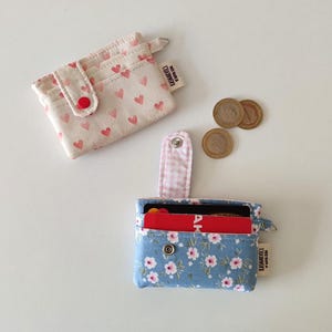 Handgemachter minimalistischer Kartenhalter aus Baumwolle mit Schlüsselring - 4 Steckplätze, Druckknopfverschluss, tolles Geschenk für Sie oder Ihn, Geldbörse für jeden Tag