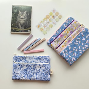 Estojo de algodão floral feito à mão - Organizador de papelaria com vários bolsos