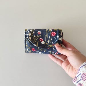 Elegante billetera de lino de primera calidad, hecha a mano, tarjetero plegable, estuche compacto para monedas, regalo perfecto para mamás amantes de la moda