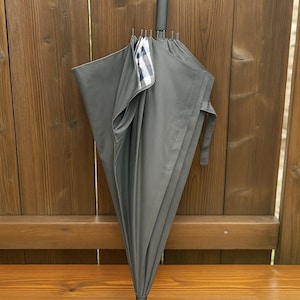 Classic Walking Umbrella – Windproof, Double Canopy, J Hook Handle