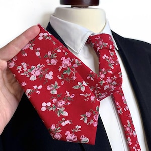 ROTE Blumenkrawatte, Rosa Blumenkrawatte, Hochzeitskrawatte, Fliege, Hosenträger, Einstecktuch, Kinderkrawatte und Fliege