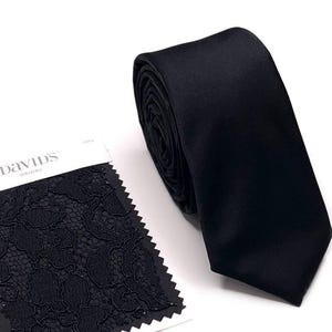 SILK Black Tie , Solid black Skinny Men&#39;s Wedding Tie, Plain Groomsmen Tie, David&#39;s Bridal , Wedding Gift, HandMade, Personalization
