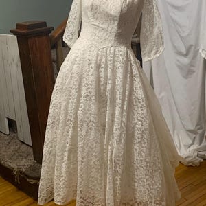 1950s poofy skirt Wedding Dress chantilly lace princess waist Crinoline underskirt. beaded neckline small