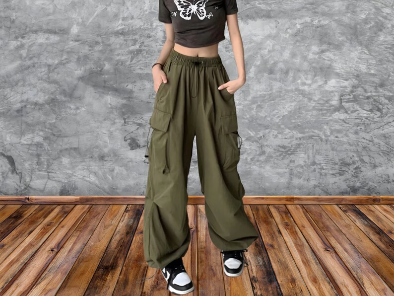 Pantalon cargo large Pantalon cargo ample Pantalon technique Pantalon streetwear image 2