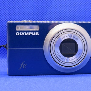 Vintage Olympus FE-5010 12MP 5x optical zoom digital top camera point shoot camera digital compact y2k 2000s tested