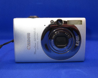 Vintage retro Canon powershot sd1100is Ixus 80 digital elph  top camera point shoot camera digital compact y2k 2000s