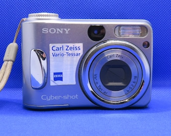 Vintage retro Y2K Sony Cybershot Carl Zeiss DSC-S60 4.1 MP digital top camera point shoot camera compact analog Christmas gift y2k 2000s