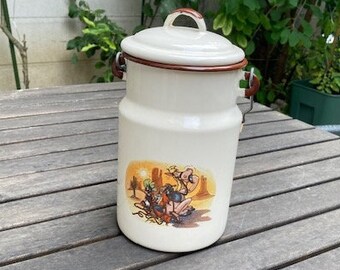 Disneyland Paris Goofy enameled tin milk jug, collector&#39;s item