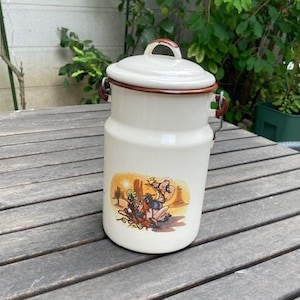 Disneyland Paris Goofy enameled tin milk jug, collector&#39;s item