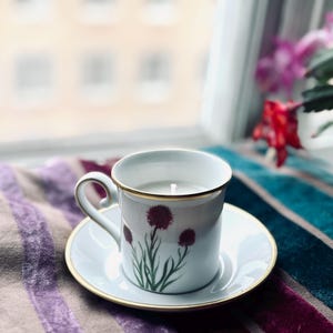 Vela vintage en forma de taza de té: vela de cera de soja con aroma a vainilla y naranja