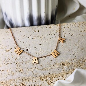 Collar personalizado para mamá, regalo para mamá, collar para nueva mamá, collar con la letra MAMA, regalo para el día de la madre, regalos de joyería para mamá, regalo de aniversario