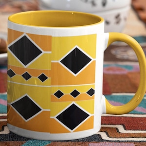 Tazza da caffè tribale interna gialla da 11 once Tazze Design africano, Tazza d&#39;arte africana, Tazza da tè, Tazza in stile africano, Tazza da caffè africana, Design