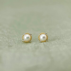 9k solid gold natural white pearl stud earrings, dainty small pearl earrings, Christmas gift for her