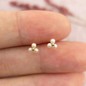9K Solid Gold Natural Pearl Small Stud Earrings, 9K Genuine Gold white Pearl Petals Flower Dainty Stud Earrings, Christmas Gift for Her