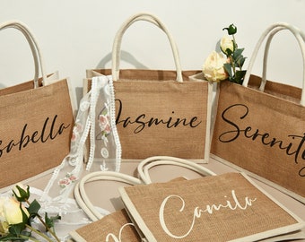 Bolsos de dama de honor personalizados, tote de arpillera con nombre, bolso de mano de playa con monograma, bolso de arpillera personalizado, bolsa de yute, regalos de dama de honor, favores de boda