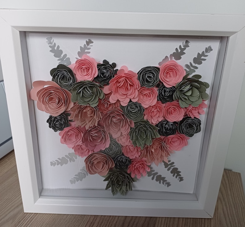 Personalised Wedding Gift, Heart Frame, Engagement, Valentine Gift, Anniversary Gift, Paper Flowers, Shadow Box zdjęcie 4