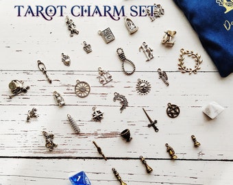 Charm Casting Set / Divination tool *Tarot*