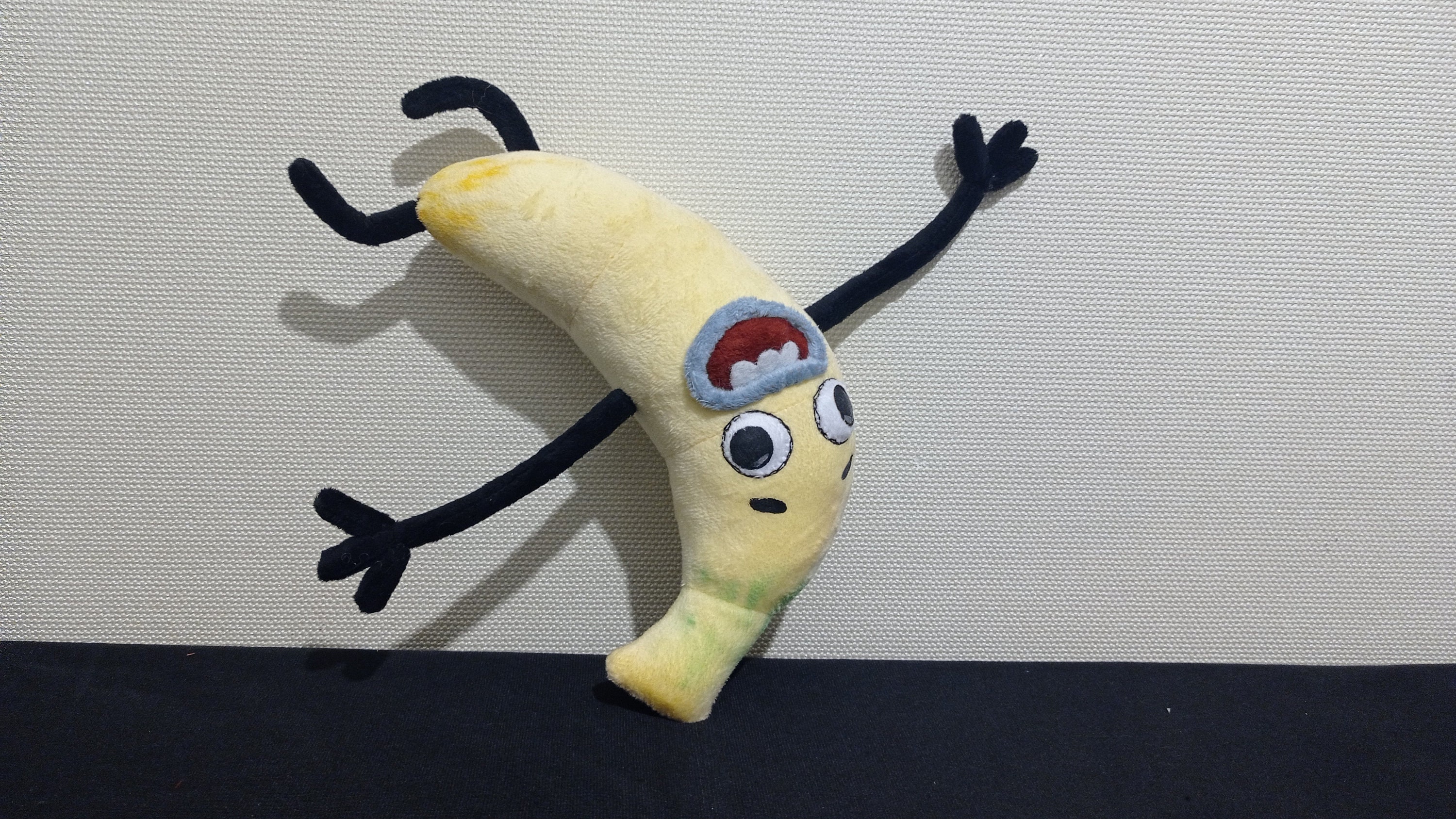 カスタムぬいぐるみバナナ（25センチ）9.8インチ - Etsy 日本