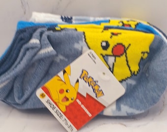 Pokemon Kids Socks  5 Pairs 7 1/2-3 1/2