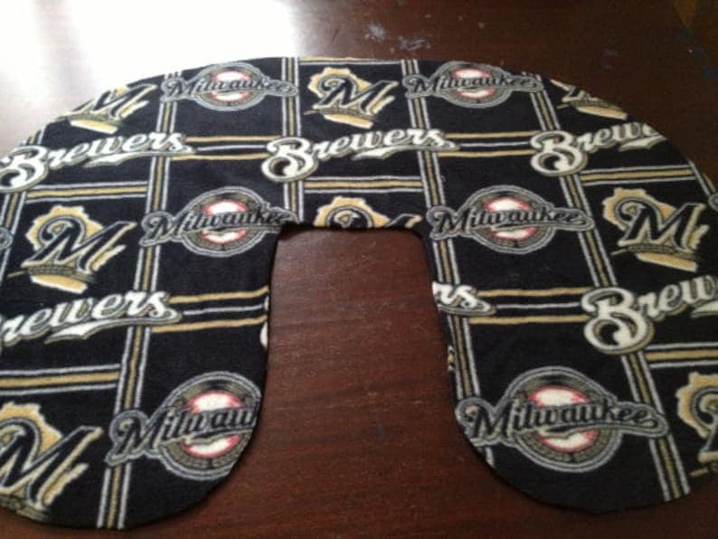 Milwaukee Brewers Baby - Housse de coussin d'allaitement, baby shower, cadeau, mlb, baseball, milaukee baby
