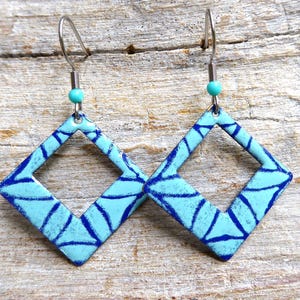 Earrings with blue-turquoise enamel and stainless steel ear hooks