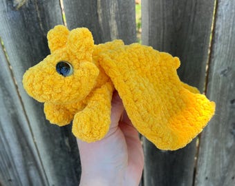 Feather Tail Dragon / Fourth Wing Inspired Crochet Dragon Plushies / Andarna Plushie / Fourth Wing Decor / Fourth Wing Gifts