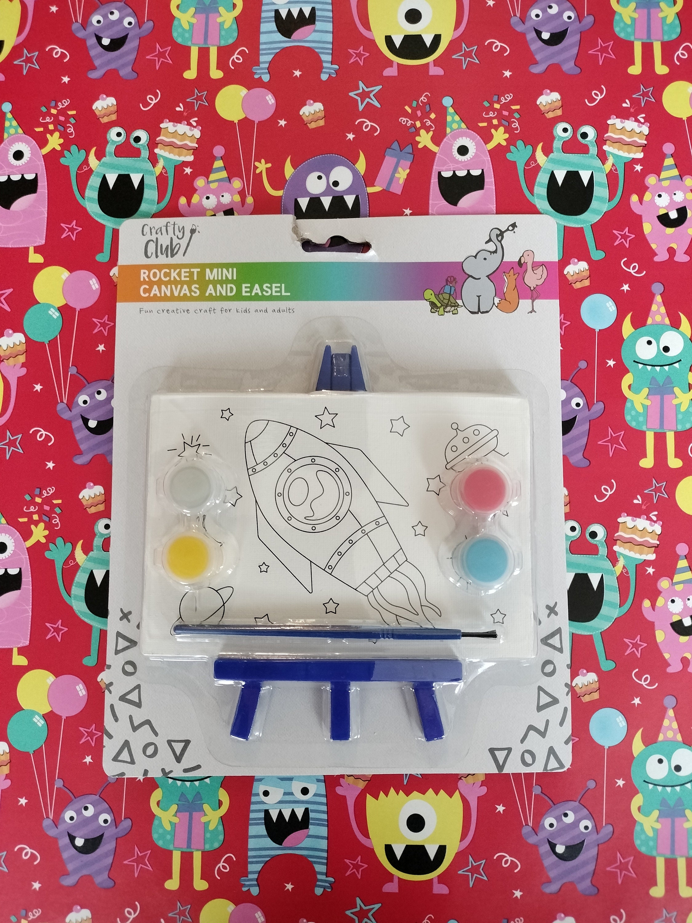 Ready Made Kids Pass the Parcel Party Game Boys Girls Paint Craft ...