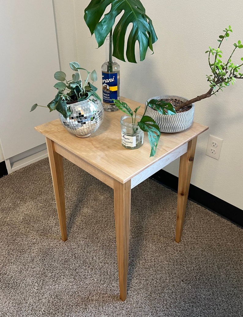 Shaker Style End Table zdjęcie 7