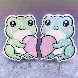 Juego de 2 pegatinas holográficas de vinilo de la amistad, diseño de ranas, con estética kawaii, pastel, iridiscentes, para portátiles, mejores amigas.