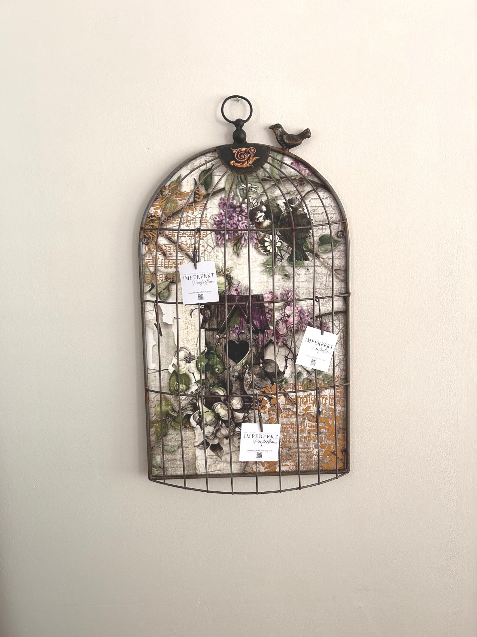 A closer look at Etsy Parrot Cage Decoration Arts