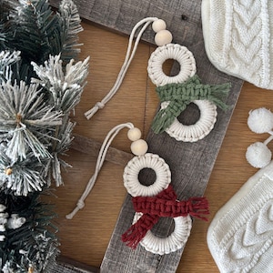Macrame Snowman Ornaments Set of Two, Boho Christmas Ornament, Holiday Snowman Decoration and Gift