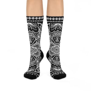 Bandana Print Trendy Fashion Cushioned Crew Socks, Great Gift For Him!