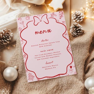 Rotes und rosa Weihnachtsabendessenmenü, Feiertags-Gastgebend druckbare, bearbeitbare Weihnachtsmenüvorlage für Freunde, A122