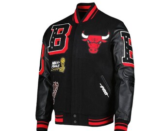 Mens Chicago Vintage Bomber Leather Jacket| Inspired By Bulls NBA Varsity Jacket| Winter Sportswear| Leather Wool Jacket