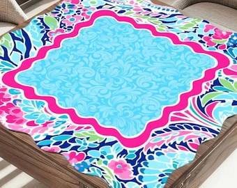Tapete de Mahjong Preppy Palm Beach: tapete festoneado con flores brillantes, accesorios tropicales de Mahjong, un regalo ideal para ella. Envío enrollado.