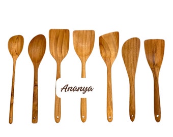 Spatula made from good grade teak wood, not coated with chemicals, safe. Set of 3 pieces, can mix and match styles.