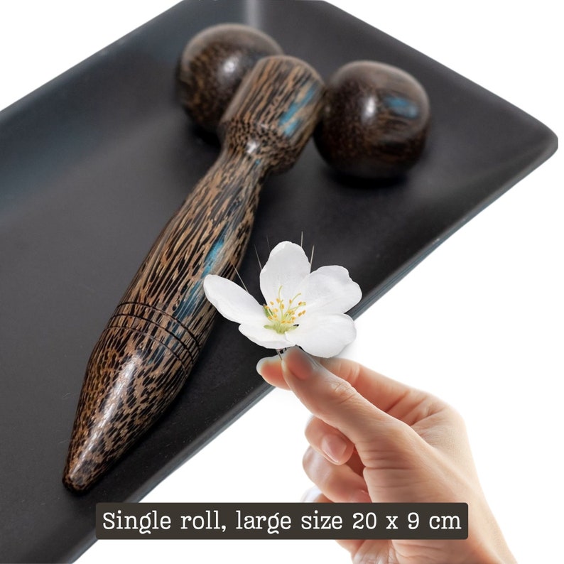 Impress and relieve stress with a spa massage set and massage equipment for massaging different areas of the body. Roller size 20x9 cm