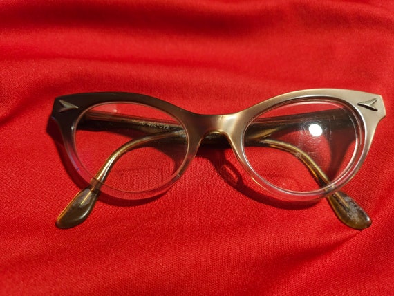 Vintage 1950's/60's Bausch & Lomb Two Tone Woman'… - image 9