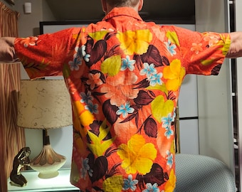 Men's Vintage 1960's Vibrant Hawaiian Shirt Sears Hawaii Cotton