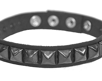 Black Pyramid Studded Genuine Cowhide Armlet Armband Queen Style 3 Snap Adjustable Heavy Duty