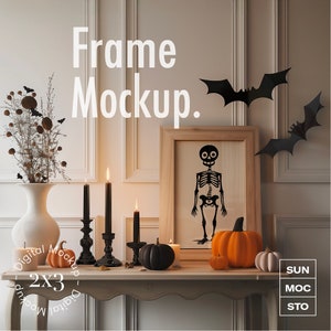 Maqueta de marco de Halloween, mesa de consola moderna con velas negras, calabazas, murciélagos, jarrón, configuración minimalista en gris, relación de impresión 2x3, archivo PSD de Photoshop