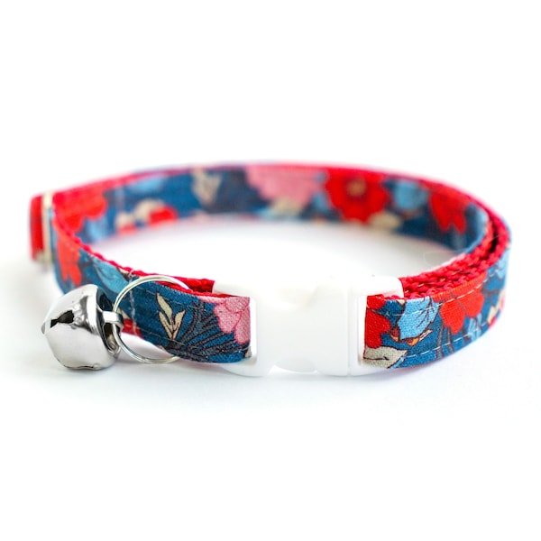 Hundehalsband - "Blue Red Flowers" - Katzenhalsband Ausreißer / Nicht Ausreißer / Katze, Kätzchen, kleiner Hund, kleine Haustiere Größen