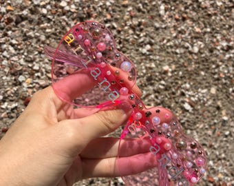Ariana Grande concert glasses